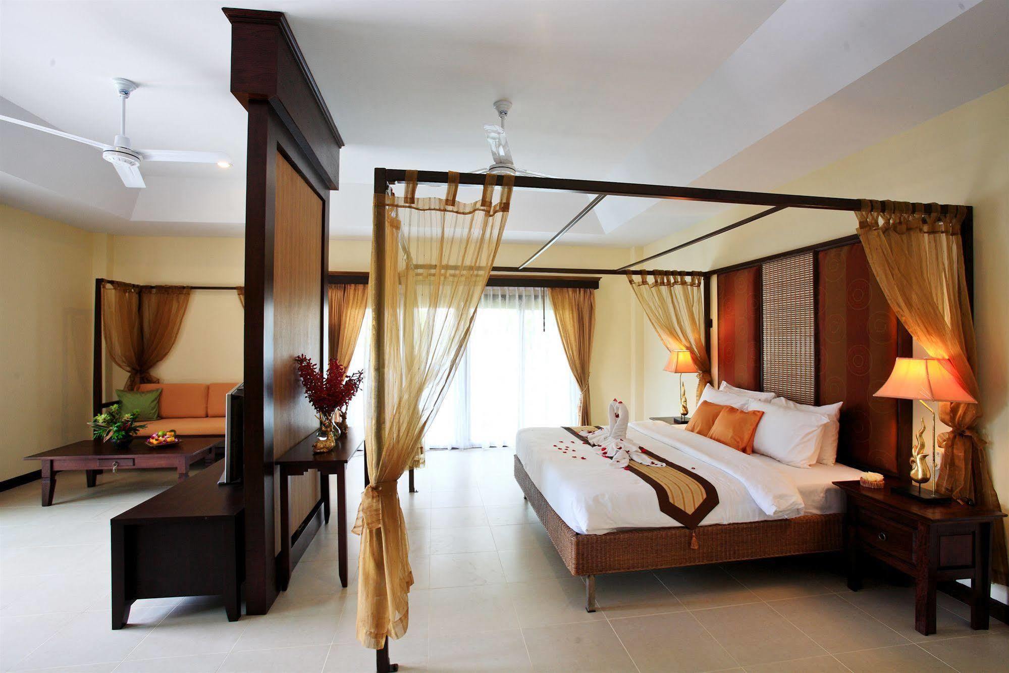 Thai Thani Pool Villa Resort 좀티엔 비치 외부 사진