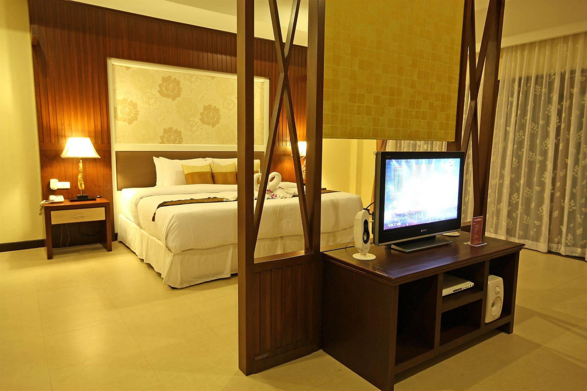 Thai Thani Pool Villa Resort 좀티엔 비치 외부 사진