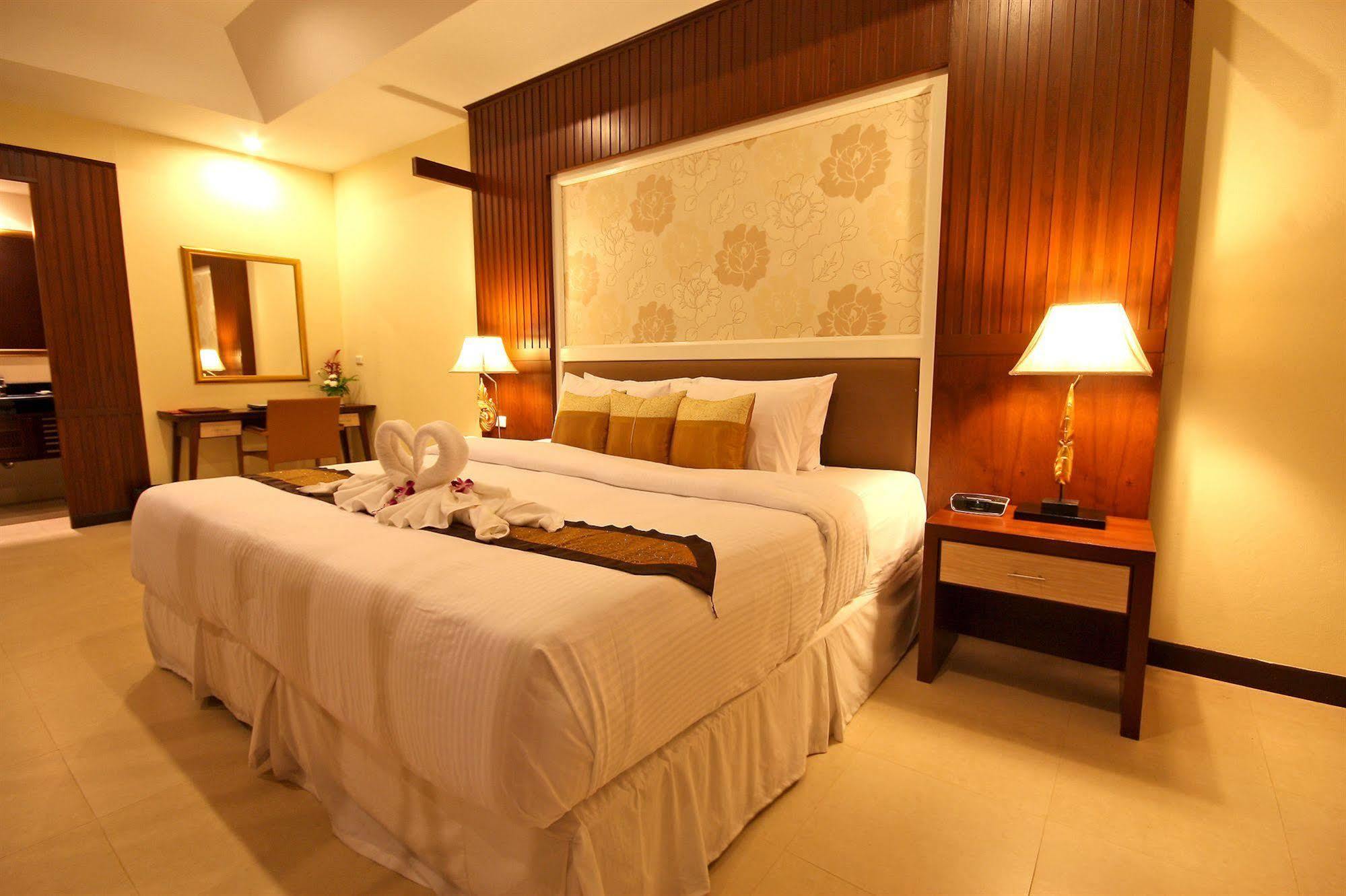 Thai Thani Pool Villa Resort 좀티엔 비치 외부 사진